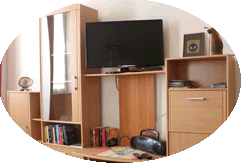 Wohnzimmer Schrank